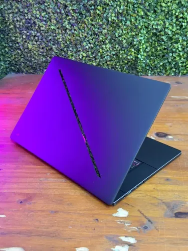 Zephyrus G16 Ultra 9 - RTX 4070 - Oled