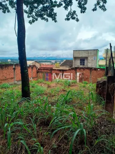 Lote de 300M² No Hugo de Morais Goiânia