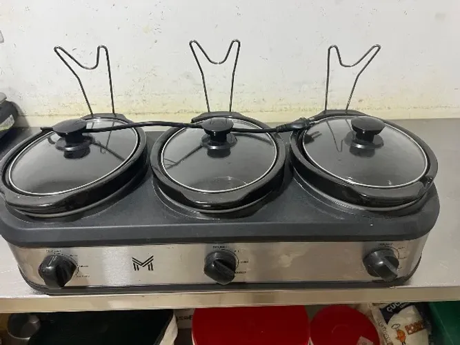 1 unidades Rechaud Elétrico Triplo Buffet Slow Cooker 3 Panelas 220v