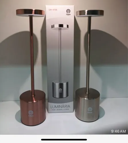 Luminária de mesa LED