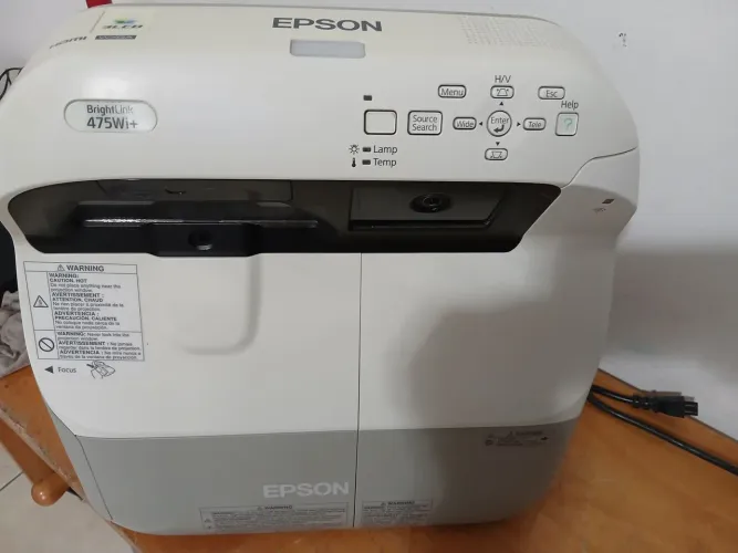 Projetor Epson bright link 475WI + HDMI