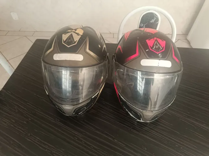 Capacete usado
