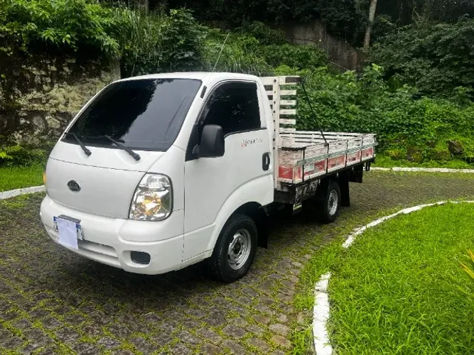 Kia Motors Bongo K-2500 2.5 4X2 TB Diesel 2011