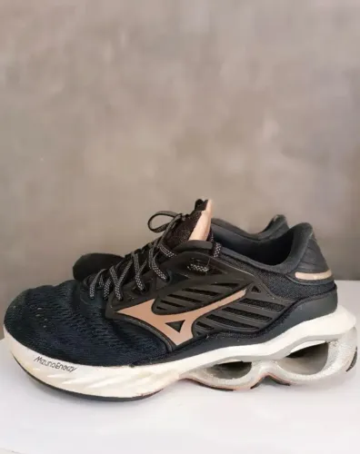 Tênis Feminino Mizuno Wave Creation 23