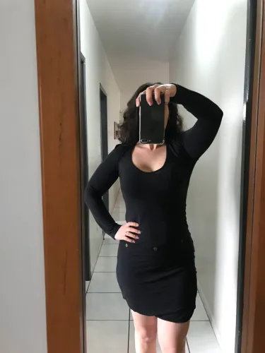 Vestido tubinho preto