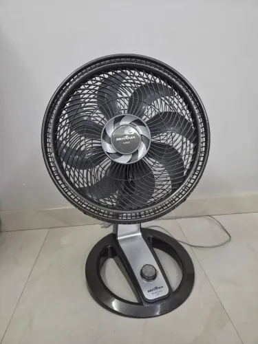 Ventilador Britânia Turbo 8 Pás - Potente e em Ótimo Estado