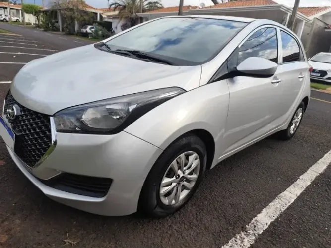 Hyundai HB20 Unique 1.0 Flex 12V Mec. 2019