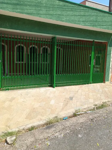 Casa com três andares