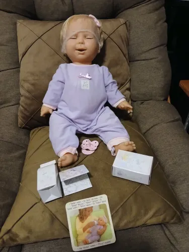 Boneca Miracle Baby