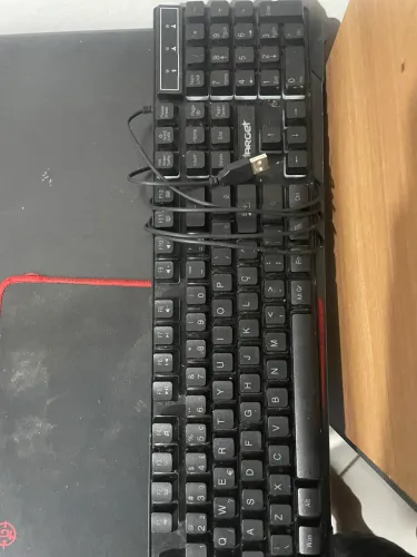 Teclado gamer tgt