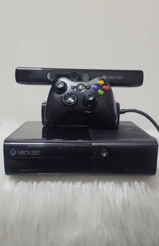 XBOX 360 SUPER SLIM DESBLOQUEADO + JOGOS DE BRINDE