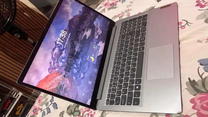 Notebook - Lenovo IdeaPad 1 15IAU7