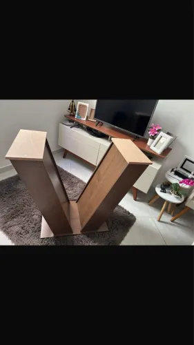 Base mesa MDF, semi nova