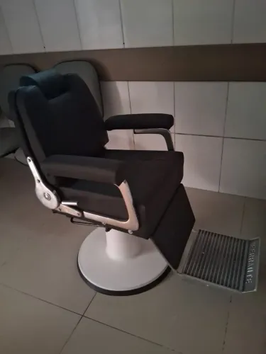 Cadeira de Barbeiro Profissional Ferrante