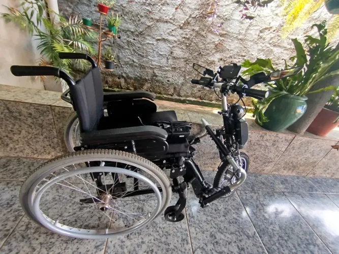 Vendo triciclo.