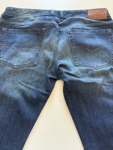 Calça Diesel