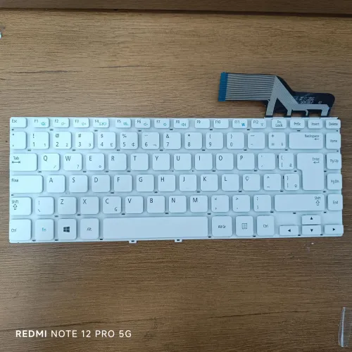 Teclado Samsung NP270E4E branco