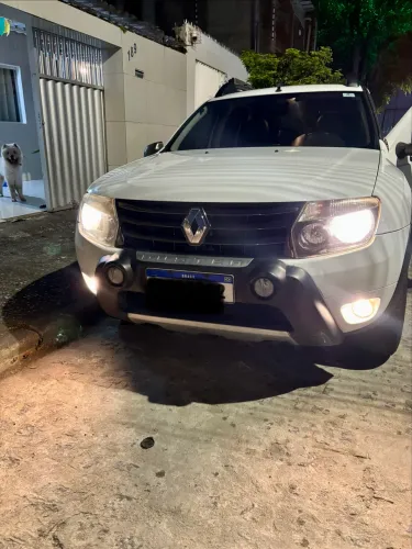 Renault Duster Dynamique 2.0 Hi-flex 16V Aut. 2015