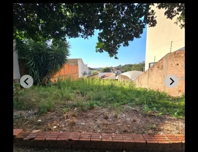 Terreno em bairro nobre