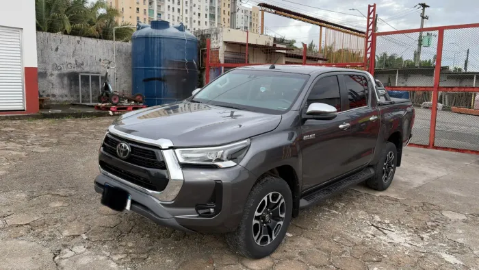 Toyota Hilux CD SRX 4X4 2.8 TDI 16V Diesel Aut. 2021