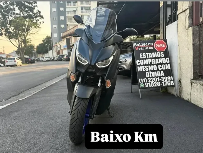 Yamaha XMAX Gasolina Automático