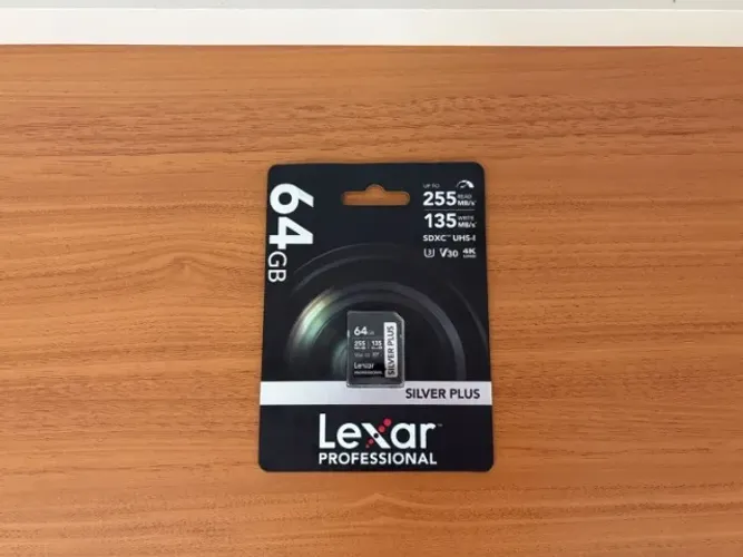 [NOVO] Cartão de Memória 64GB Lexar Silver Plus 