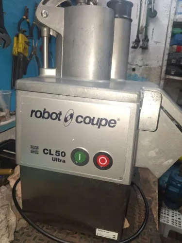 Processador de Alimentos Industrial Robot Coupe CL50 Ultra 550W 3 Discos Processador de A