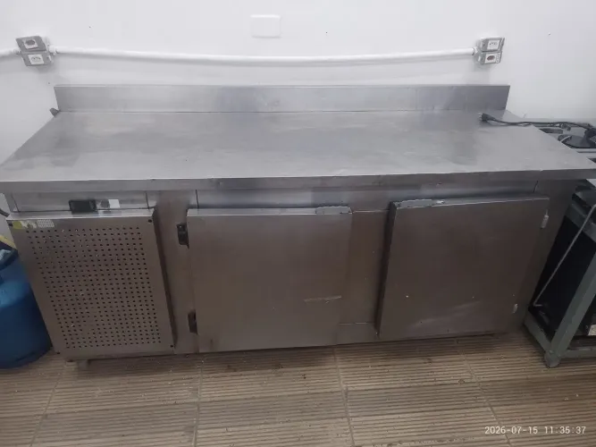 Balcão refrigerado
