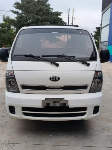 Kia Motors Bongo K-2500 2.5 4X2 TB Diesel 2015