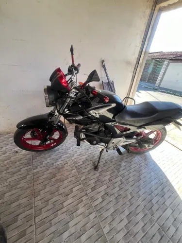 ? Twister 250 pra vender ligeiro