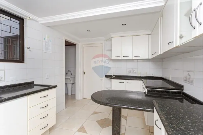Sobrado em Condiminio para Locaçao - 174m² no Bairro Uberaba