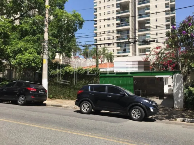 Terreno Comercial 625,00m² à venda no Campo Belo!