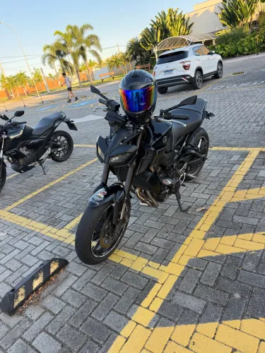     MT-09 2023 | Pneus Novos Diablo Rosso II | 47.000 km