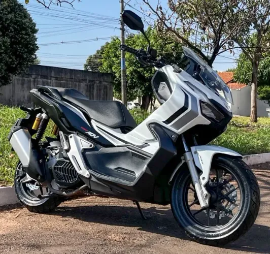 Honda ADV 150 ano 2021