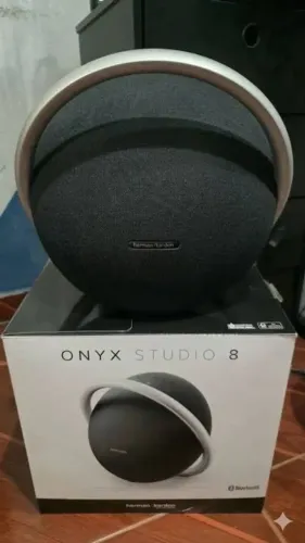Caixa Harman kardon Studio 8