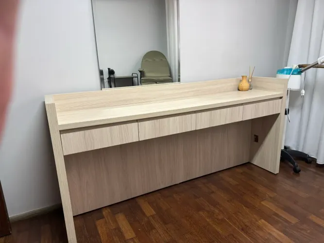 Bancada em madeira