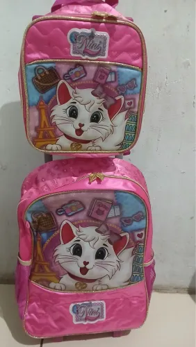 Mochila e lancheira gatinha Nini