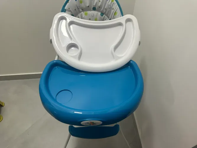 Cadeira de alimentação para bebê