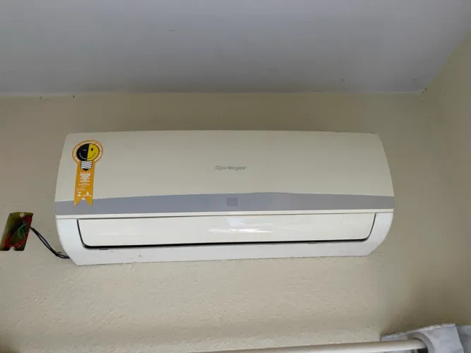 ? SPRINGER 9000 BTUs - ECONÔMICA E GELANDO MUITO! ?