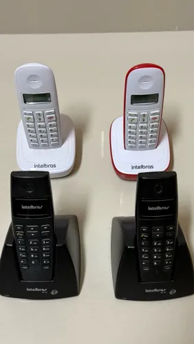 Vendo Kit 4 telefones sem fio INTELBRAS
