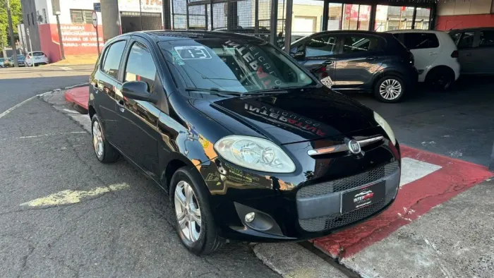 Fiat Palio Attra./italia 1.4 EVO F.flex 8V 5P 2013
