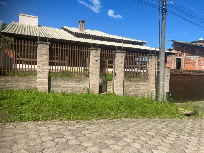 Casa dois piso alto padrão