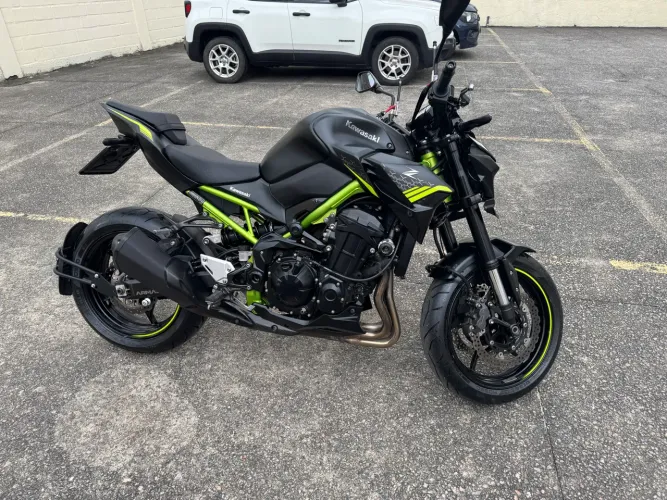 Kawasaki Z 900 impecável!!!