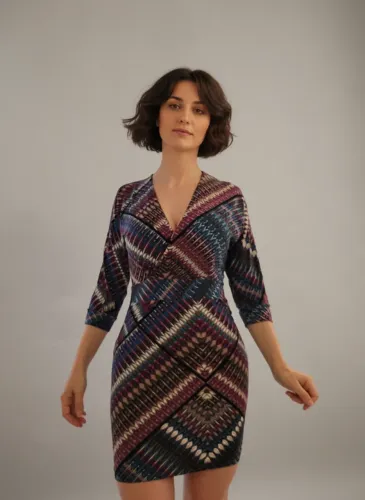 Vestido com Estampa Geométrica