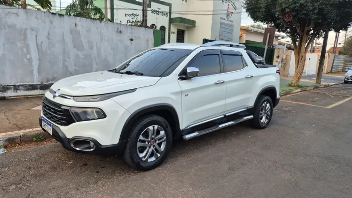 Fiat Toro Volcano 2.4 16V Flex Aut. 2020