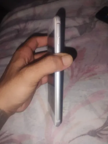 Aphone 7 plus 128 gb bom 