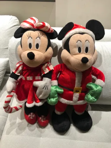 Bonecos mickey e minnie de natal