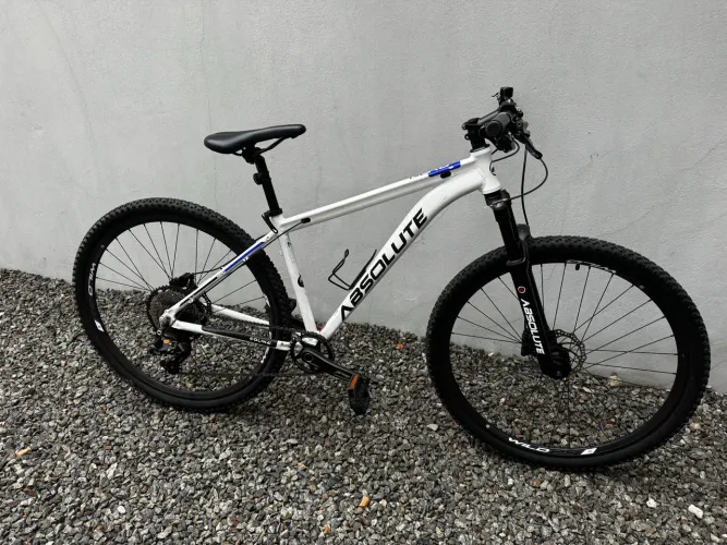 Bike Abaolute Nero 4 aro 29