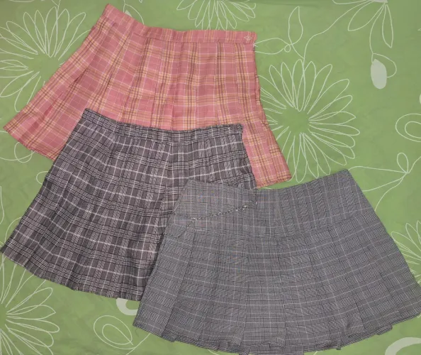 Saias plissadas colegial kawaii - 50 cada