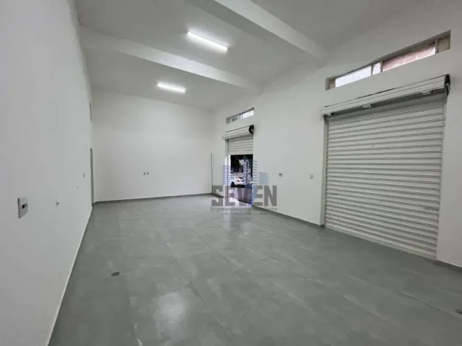 Ponto Comercial para Locação na Vila Santo Antônio Visibilidade Estratégica